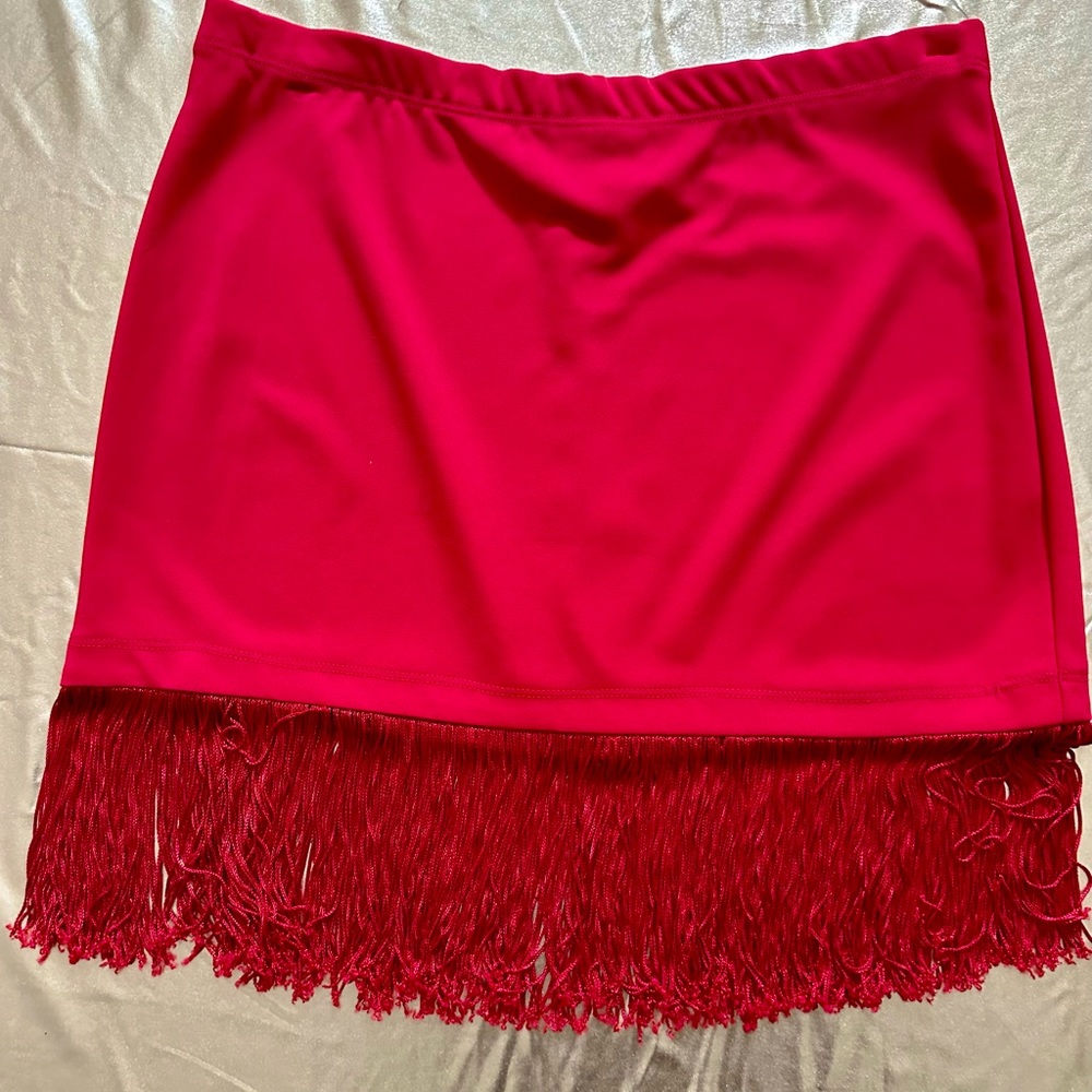 Fringe bottom mini skirt -red